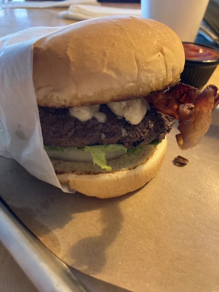 Bleu Cheese Burger w Bacon